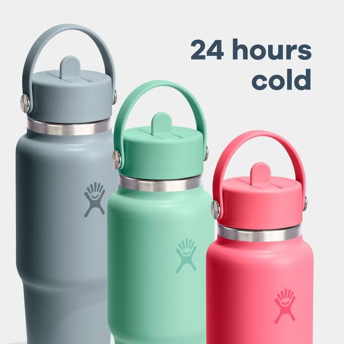 32-oz-travel-bottle-with-flex-straw-cap-t6 hf_s26_wtcfs_apdp_04_8.jpg