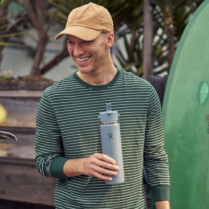 24-oz-wide-mouth-with-flex-straw-cap-b4 hf_s26_mcinnis_0232_13.jpg