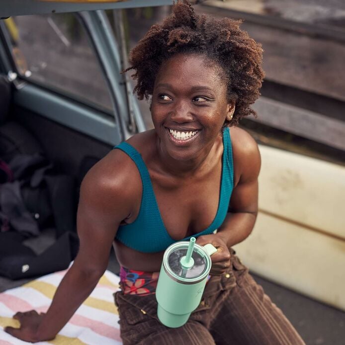 24-oz-travel-tumbler-z3 hf_s26_mcinnis_0259.jpg