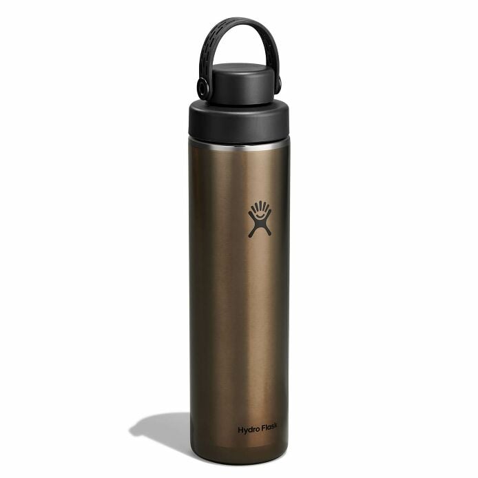 24-oz-lightweight-chug-cap-bottle-a2 lw24lwfcc080-24-oz-lightweight-chug-cap-bottle-wide-mouth-obsidian-angled.jpg