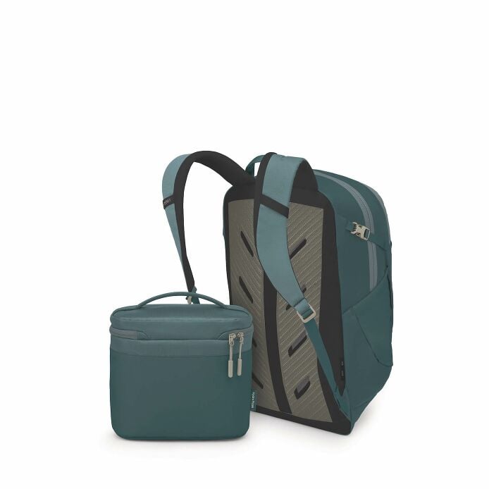 osprey-axis-x-hydro-flask-campus-essentials-bundle-t5 ospreyaxis_hydroflask5l_lunch_bag_f25_sideback_cascade_10007249.jpg